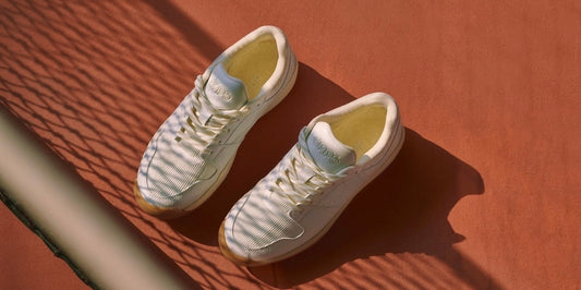 A photo of a pair of DAPS pickleball shoes